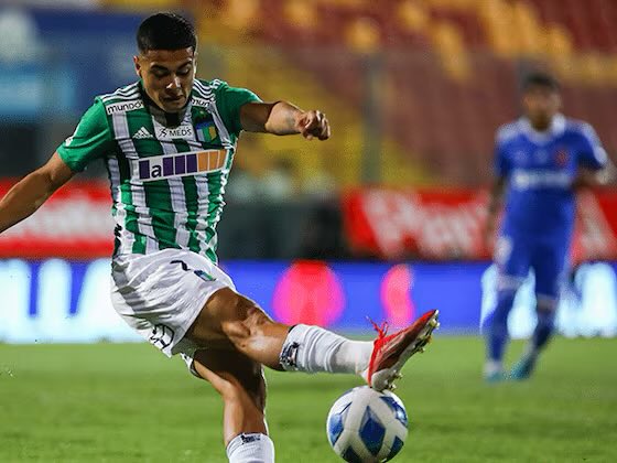 Alexander_16vg's tweet photo. ⛰️SE QUEDA EN LA VI REGIÓN

Tras rescindir contrato con #OHiggins Cristóbal Castillo recibió el llamado de un viejo conocido, Dalcio Giovagnoli. 
El volante tiene tratativas avanzadas para recalar en Santa Cruz.

#FutbolChileno #PrimeraB https://t.co/klyKF2cV9m