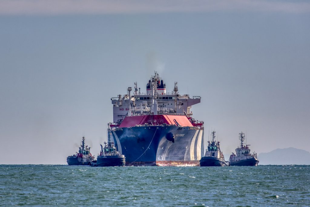 container_news's tweet photo. #Boluda #Shipping expands #Tenerife #terminal with new #STS and hybrid #RTG #cranes
https://t.co/UWjVhD8Z2I https://t.co/XLrcDOzG1i