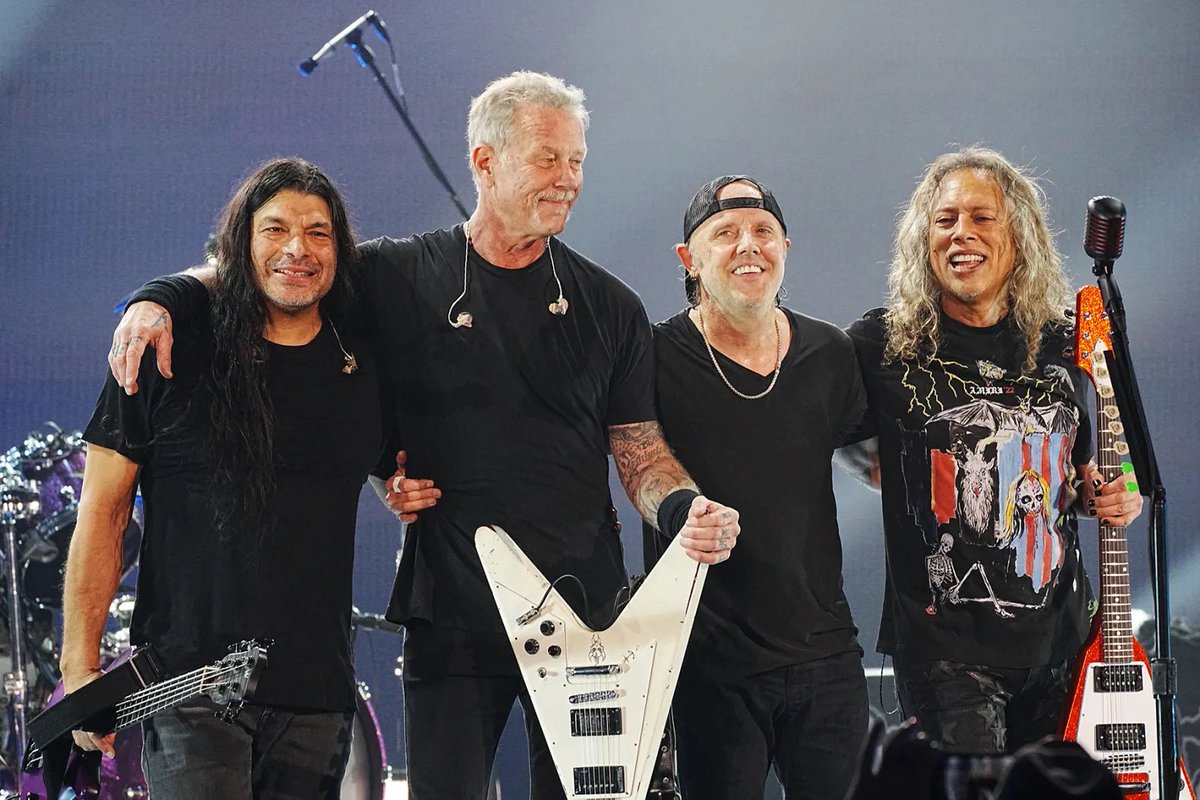 historyrock_'s tweet photo. Metallica announces that they will donate $100,000 to Venezuela following the devastating earthquake that struck the country https://t.co/3GWnQ0P6kS