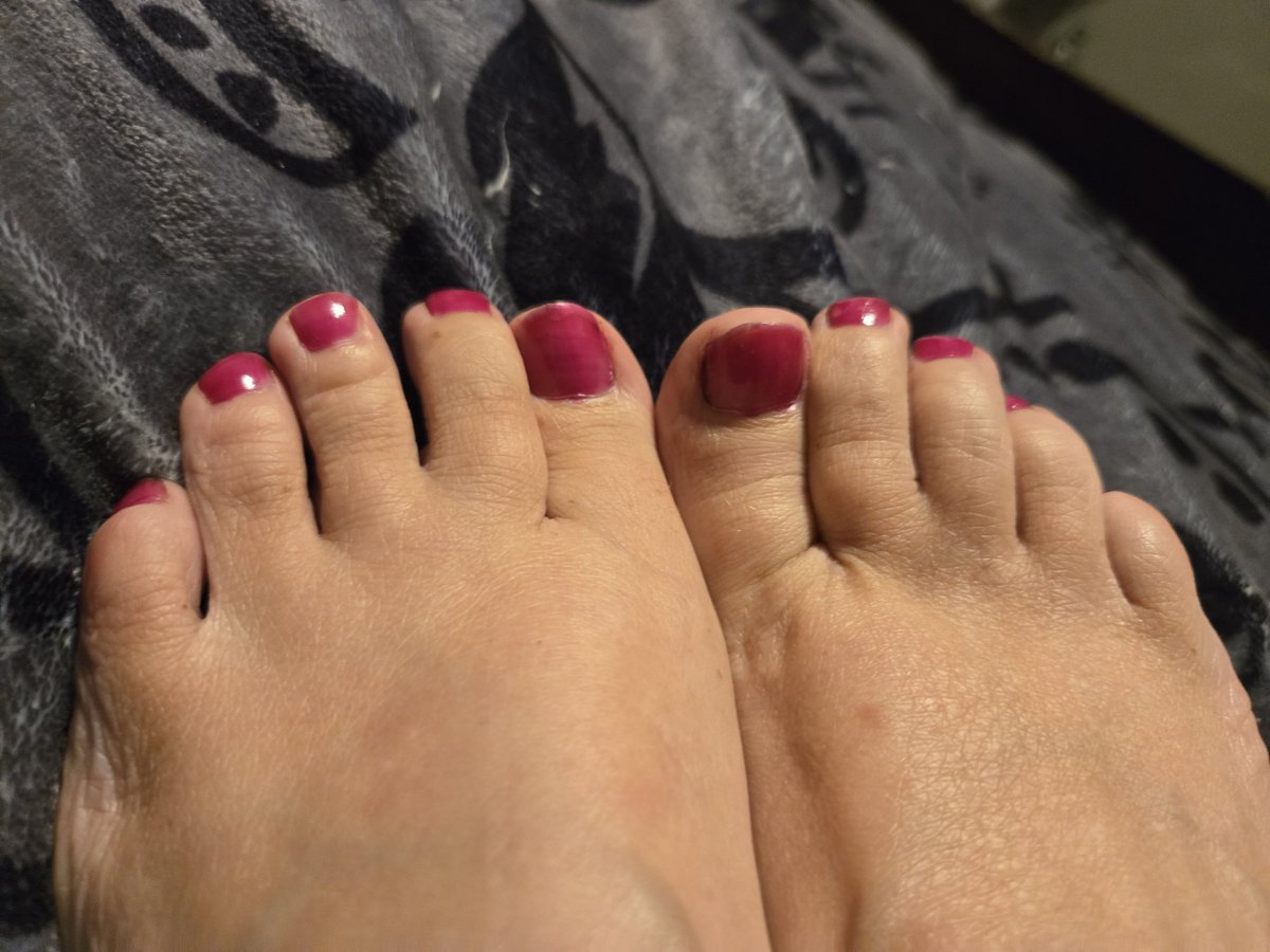 FabFeetFU's tweet photo. What do you think of the new color https://t.co/TXV3nWIcDj