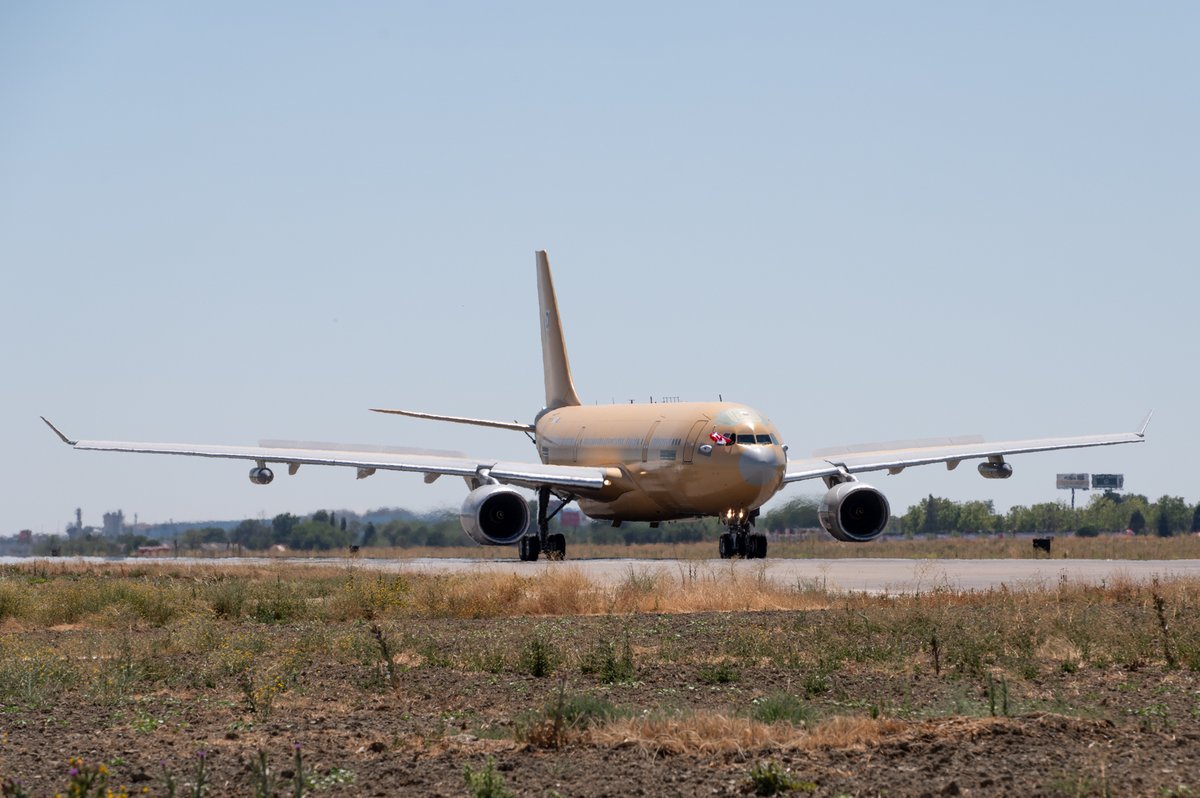 AirbusDefence's tweet photo. The first A330 Multi Role Tanker Transport aircraft “CC330 Husky” for the @RCAF_ARC took to the skies for the very first time today at our Getafe facilities in Spain! ✈️🇨🇦 

Everything is on track for delivery next year. ⏳ The RCAF's A330 MRTT will be equipped with both hose-and-drogue and boom air-to-air refuelling capabilities, along with advanced cybersecurity solutions and countermeasures. 🛡️