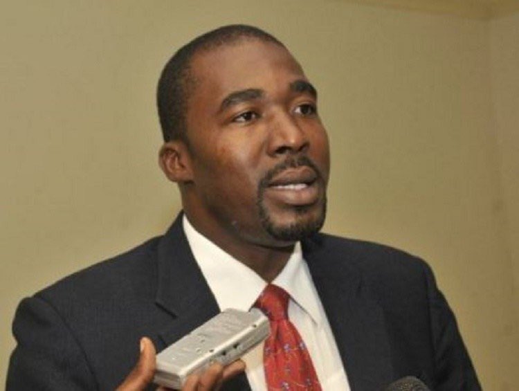 UniFm1027's tweet photo. L’ex-député, Arnel Bélizaire, a été libéré ce  2 juillet 2026 sur ordre du magistrat instructeur Loubens Élysée, après son audition. Il avait été arrêté en mars pour des accusations de financement du terrorisme et de complot contre la sûreté intérieure de l’État.#UNIFM https://t.co/sWv4tCIUNZ