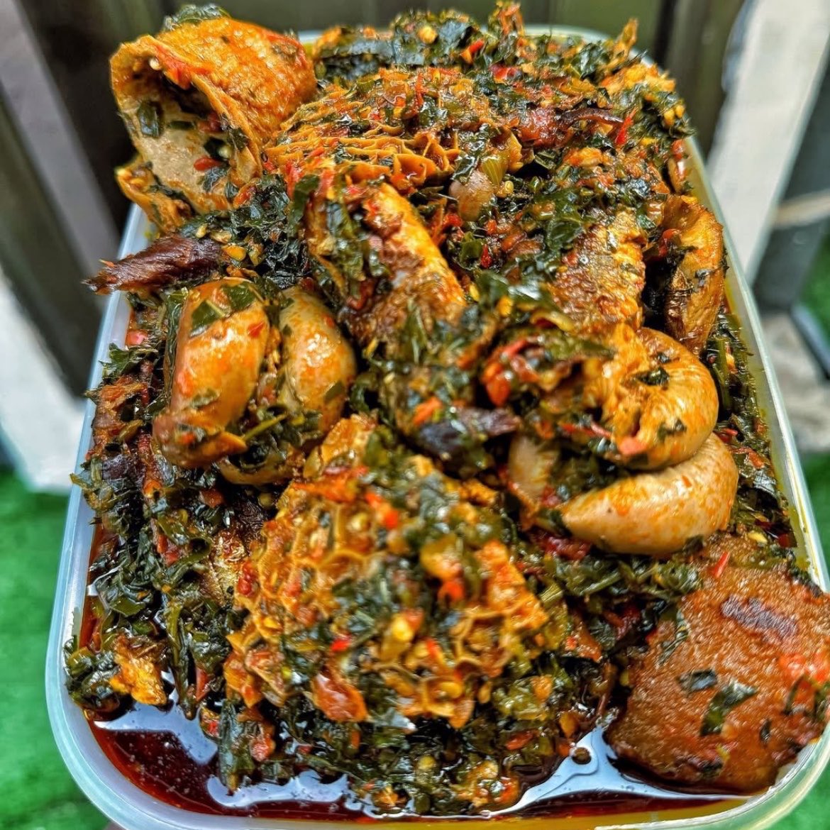 MicklusGPT's tweet photo. Semo or Pounded Yam? https://t.co/8rpgEk5fVI