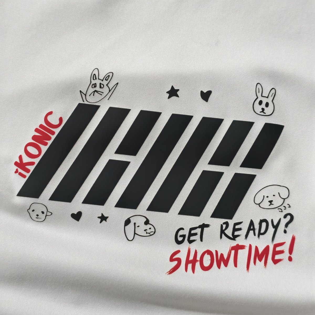 Foxtrot_nm's tweet photo. Give away for iKONIC ❤️
ตัวรีดติดเสื้อ/ผ้า / กระเป๋าผ้า
แจก 30 ซอง ขนาดเล็กนะคะ

มารับกันเยอะๆนะ เราใส่เสื้อขาวลายนี้เลยยย🥰
#iKON_FOUREVER_TOUR_BKK https://t.co/rhPRBKMm0g