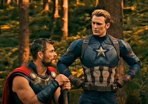AlexGio2099's tweet photo. Mientras, Steve le dice a Thor que vio a un Loki vivo. Usan la tarjeta para ir a la TVA, pero al llegar... ¡todos están muertos! https://t.co/0MtHhUQ9iP
