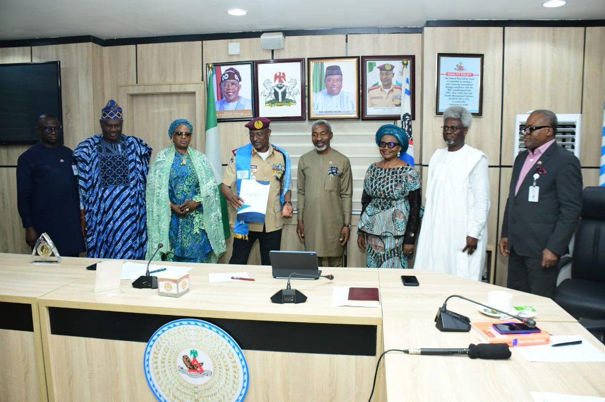 FRSCNigeria's tweet photo. NIPR, FRSC SEAL STRATEGIC PARTNERSHIP TO ADVANCE PROFESSIONAL EXCELLENCE AND CAPACITY DEVELOPMENT

The Nigerian Institute of Public Relations (NIPR) has commended the Federal Road Safety Corps (FRSC) for its remarkable institutional transformation, particularly the milestones https://t.co/2jbYGKxyWt