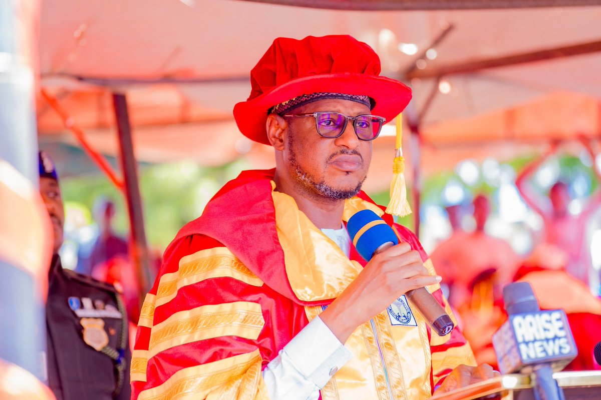 MSIngawa's tweet photo. Update: 

Federal University of Medical and Health Sciences, Funtua holds its first matriculation today. 

-A total number of 271 students were admitted 
-Governor Radda stated that Katsina State Government invested over N2bn to support the take off of the school including land for permanent site, the temporary site and many others.