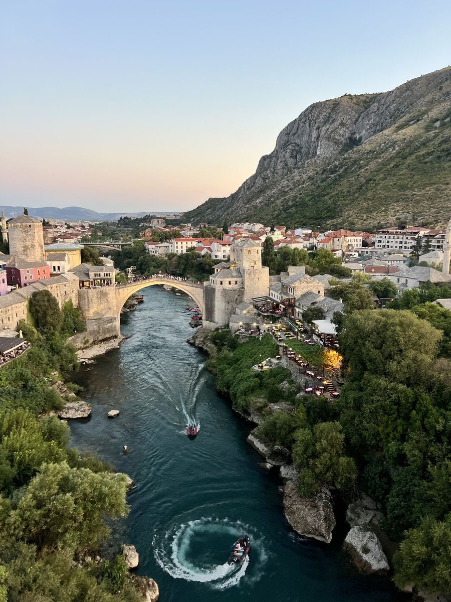 vistaaura222's tweet photo. Mostar, Bosnia https://t.co/ef2Zl5hvpV