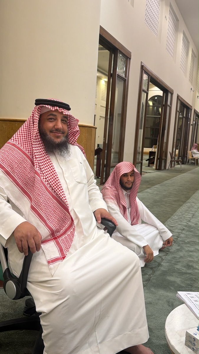 فريق العيون التطوعي tweet media