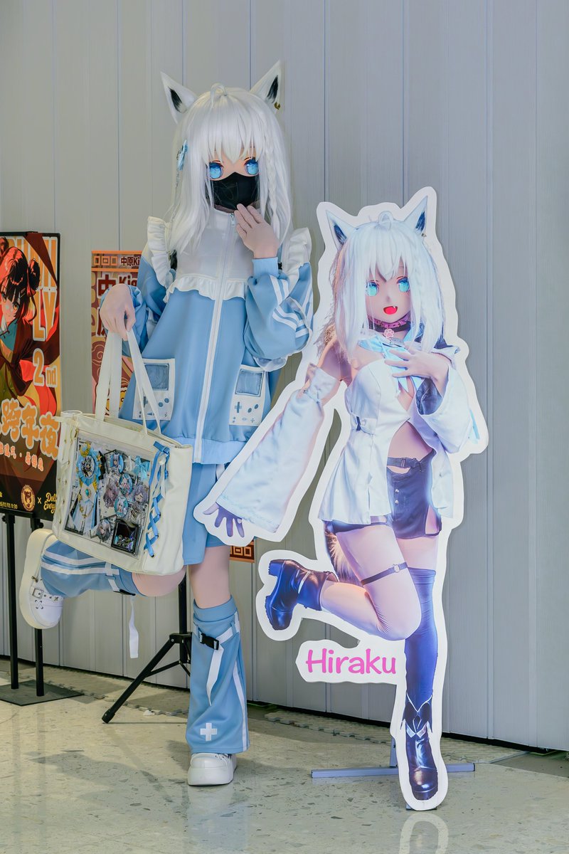 カスタム着ぐるみ面「初◯◯ク」風 着ぐるみ