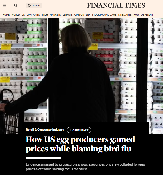 ElEconomista_'s tweet photo. 🥚 ¿Te acordás cuando los huevos en EEUU se fueron a precios récord y la explicación era “gripe aviar”?

🐔Bueno, parece que no era solo gripe aviar.

🇺🇸Según una demanda del Departamento de Justicia de EEUU y 17 fiscales estatales, grandes productores de huevos habrían coordinado maniobras para mantener altos los precios mientras públicamente culpaban a la escasez, la enfermedad y los costos.

💣La acusación es explosiva: ejecutivos de empresas líderes habrían simulado demanda, colocado ofertas a precios premium que ni siquiera buscaban concretar y presionado a los servicios de referencia para que subieran las cotizaciones mayoristas.

📈En criollo: el precio subía, el consumidor pagaba más y el relato público era “faltan huevos por la gripe aviar”. Pero, puertas adentro, según los fiscales, algunos estaban jugando fuerte para que el precio no bajara.

⚖️La investigación no niega que la gripe aviar haya sido real. Hubo millones de gallinas sacrificadas y una oferta golpeada. Pero la acusación sostiene algo más grave: que ciertos jugadores habrían aprovechado esa crisis para cartelizar el mercado y convertir la escasez en una máquina de ganancias. 

🔴Cal-Maine, el mayor productor de huevos frescos de EEUU, reportó ganancias extraordinarias en esos años. Y mientras decía que el problema era la gripe aviar, sus propios registros mostraban que no había tenido tests positivos en instalaciones propias o contratadas en algunos tramos clave.

Ahora, las empresas niegan haber actuado mal. Y proponen donar 53 millones de huevos a bancos de alimentos y pagar US$ 3,3 millones a estados participantes, además de restricciones para que no vuelvan a comunicarse con competidores sobre precios, ofertas o estrategias.

👀A veces hay shock de oferta. A veces, arriba del shock de avivadas.
