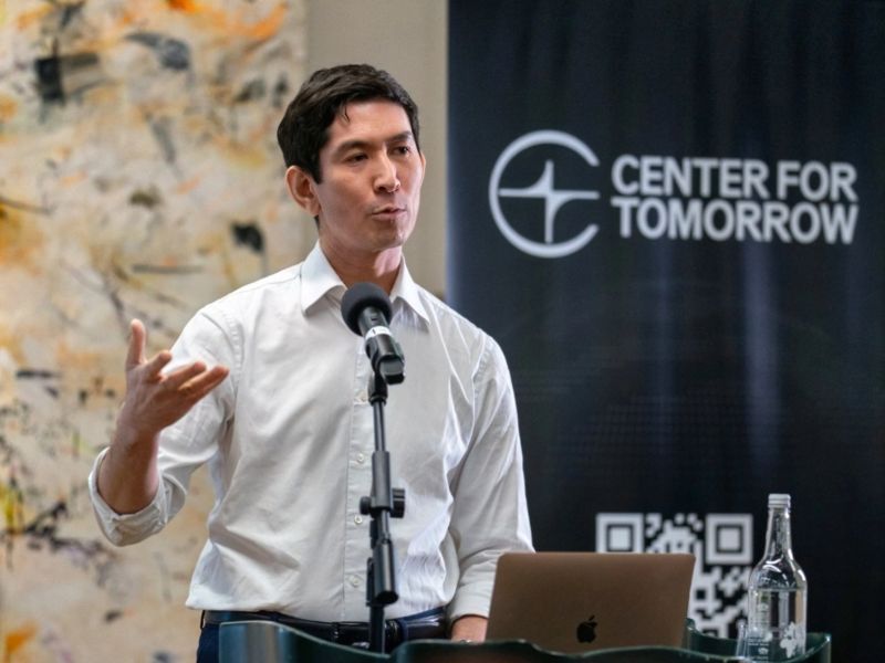 TheMarsSociety's tweet photo. AI. Mars. Big ideas. Don't miss Red Planet Live's special early show with host Ashton Zeth &amp; Dex Hunter-Torricke (President, Center for Tomorrow). July 21 (3pm PDT - 2 hours early). Register: https://t.co/3b1mTK27kT. #AI #Mars #Technology #FutureofHumanity #TheMarsSociety #RPL https://t.co/HdKegQkPEY