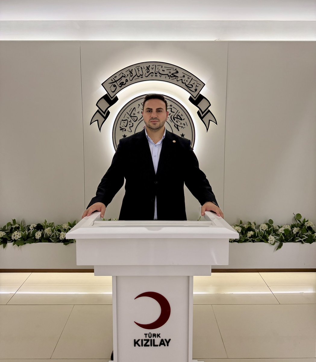 sefaarvas's tweet photo. Bir gönüle dokunmanın sevabı, bir duanın bereketiyle buluşsun. Rabbim bu mübarek Cuma gününde bizleri hayırda yarışan kullarından eylesin. Hayırlı Cumalar. https://t.co/YkbZVLixJg