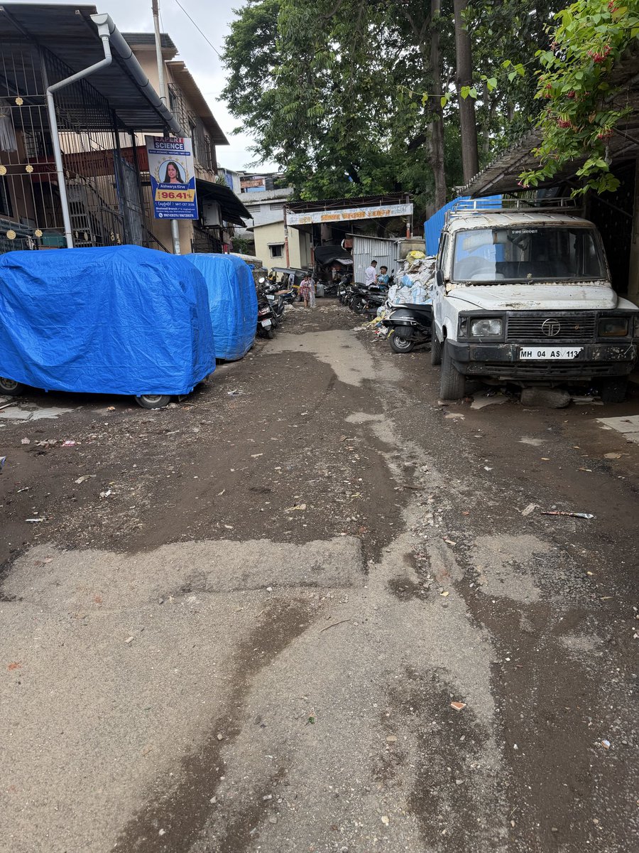 mns_darshan's tweet photo. अजूनही साफसफाई झालेली नाही @mybmc @mybmcWardN कधी करणार आहात? 
दर्शन खिलानी 
९०८२११३०९० भटवाडी घाटकोपर पश्चिम https://t.co/FQF4i5Kqrn