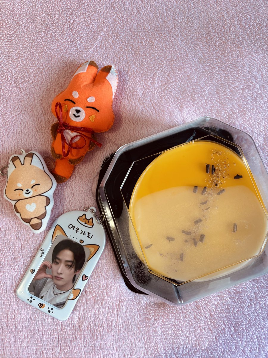 munnieee_'s tweet photo. 내가 젤 사랑하는 유민이 생일 축하해~ 😘🫂 행복하고 맛있는 거 많이 먹고 많이 웃는 하루 보내줘~ 많이 사랑해 ♥️🎂

#ALL_H_OURS #YOUMIN #HAPPY_YOUMIN_DAY https://t.co/ebv859LMnG