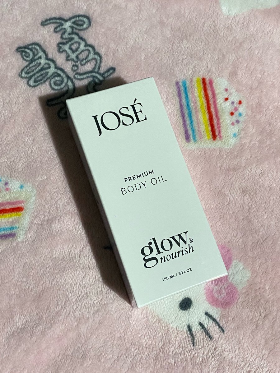 punyapxt's tweet photo. ปล่อย Body oil Jose กลิ่น Glow&amp;nourish✨

Price 190 Free Shipping 📦🚚

มือ 1 ไม่แกะซีลกล่อง

#ส่งต่อเครื่องสำอาง #ส่งต่อสกินแคร์ #ออยล์Jose #ส่งต่อ https://t.co/TneejH1YyM