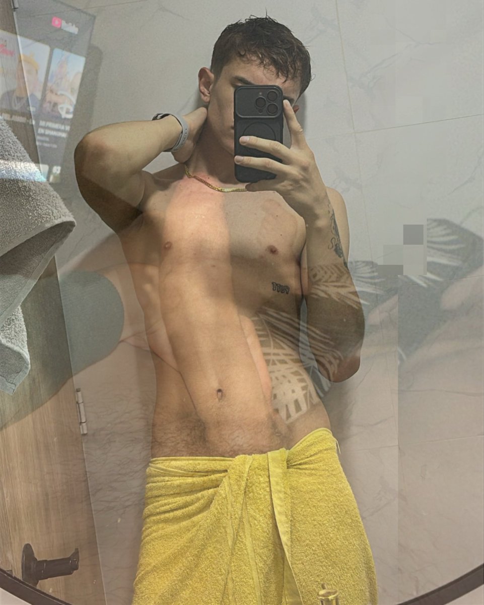 David tweet media