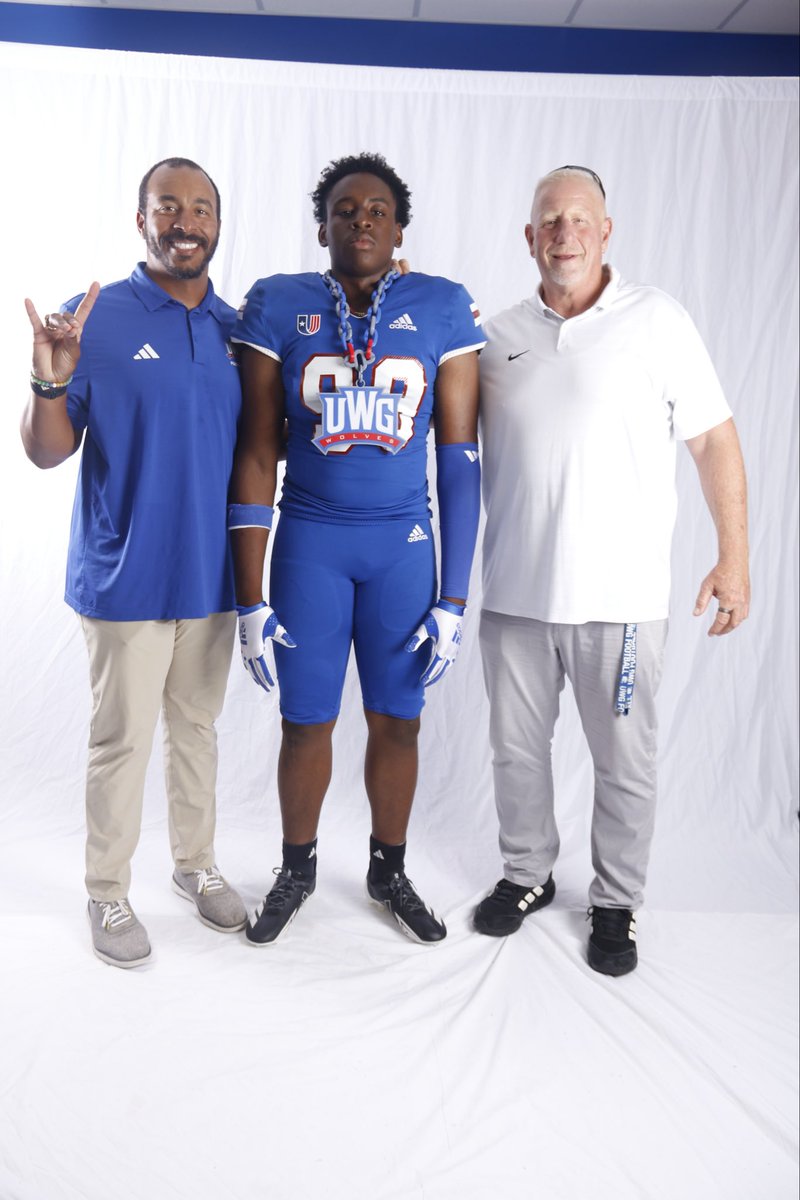 Lamont54084426's tweet photo. BLESSED TO RECEIVE MY D1 OFFER FROM WEST GEORGIA UNIVERSITY#agtg#gowolves https://t.co/RHNiEvjjsq