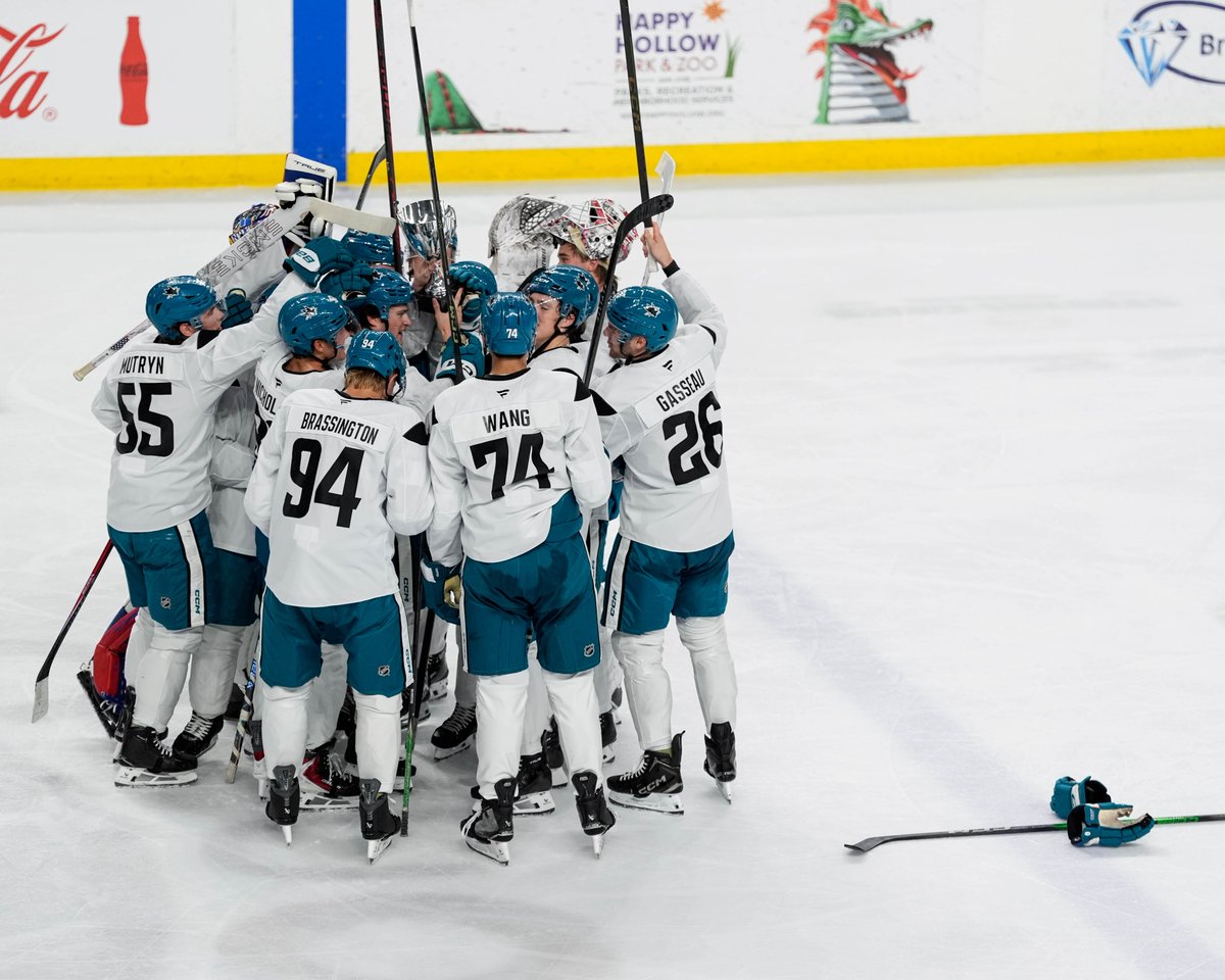 SanJoseSharks's tweet photo. The Marchment Cup goes to Team Marleau!🏆 https://t.co/ZXQ4WdrSr1
