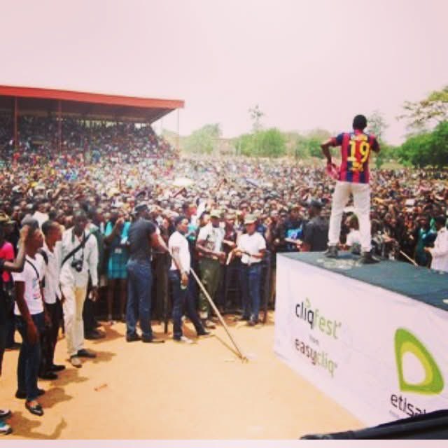 Zlatan_Ibile tweet picture