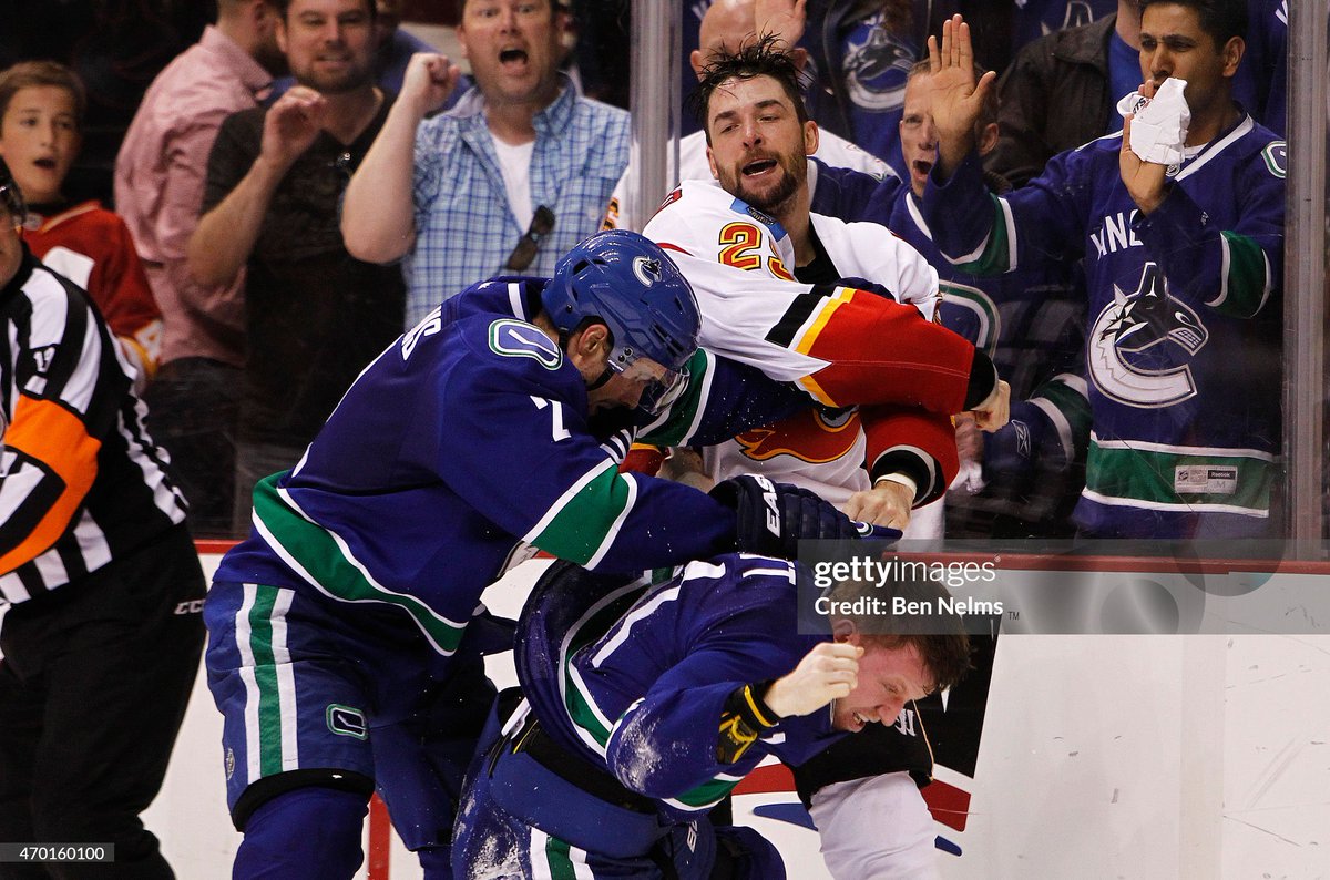 DarrenWHaynes's tweet photo. The only hockey photo in the Louvre. https://t.co/L2MrPs28IT