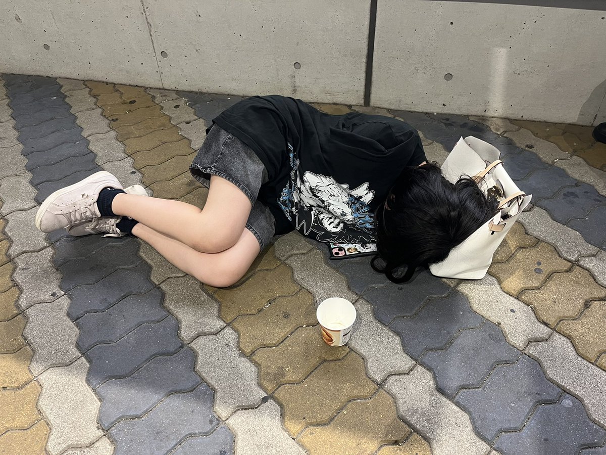 chuuun0512's tweet photo. みーたんさんカタワ自演で物乞いなう https://t.co/G2z7a8IN6I