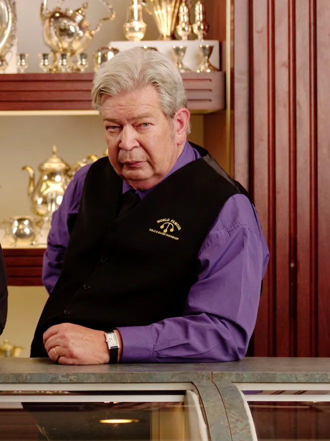 PositiveSean's tweet photo. Philly GM hit ‘em w/ that Pawn Stars negotiation. https://t.co/jzRVji3Vch