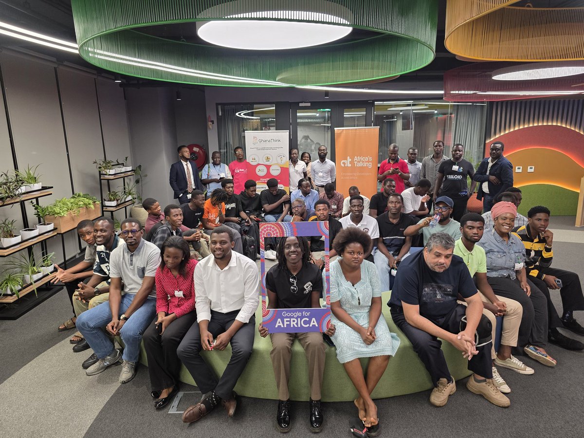 EmmanuelAshile3's tweet photo. Engage in a focused discussion regarding the future of Artificial Intelligence, exploring how AI tools are actively transforming various industries and identifying strategies for leveraging these advancements for both personal and professional growth.#Sustainability #GoogleGhana https://t.co/kHgztsOfO2