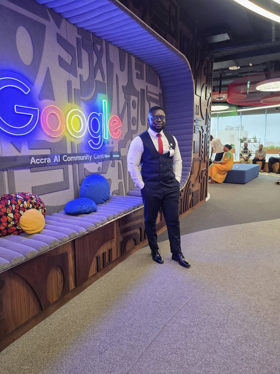 EmmanuelAshile3's tweet photo. Engage in a focused discussion regarding the future of Artificial Intelligence, exploring how AI tools are actively transforming various industries and identifying strategies for leveraging these advancements for both personal and professional growth.#Sustainability #GoogleGhana https://t.co/kHgztsOfO2