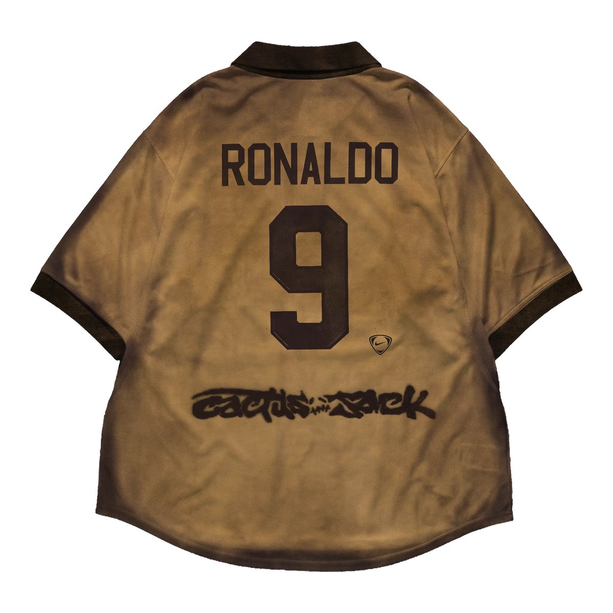 JustFreshKicks's tweet photo. Travis Scott x Nike Ronaldo Collection (2026) https://t.co/cOi7z8ihh8