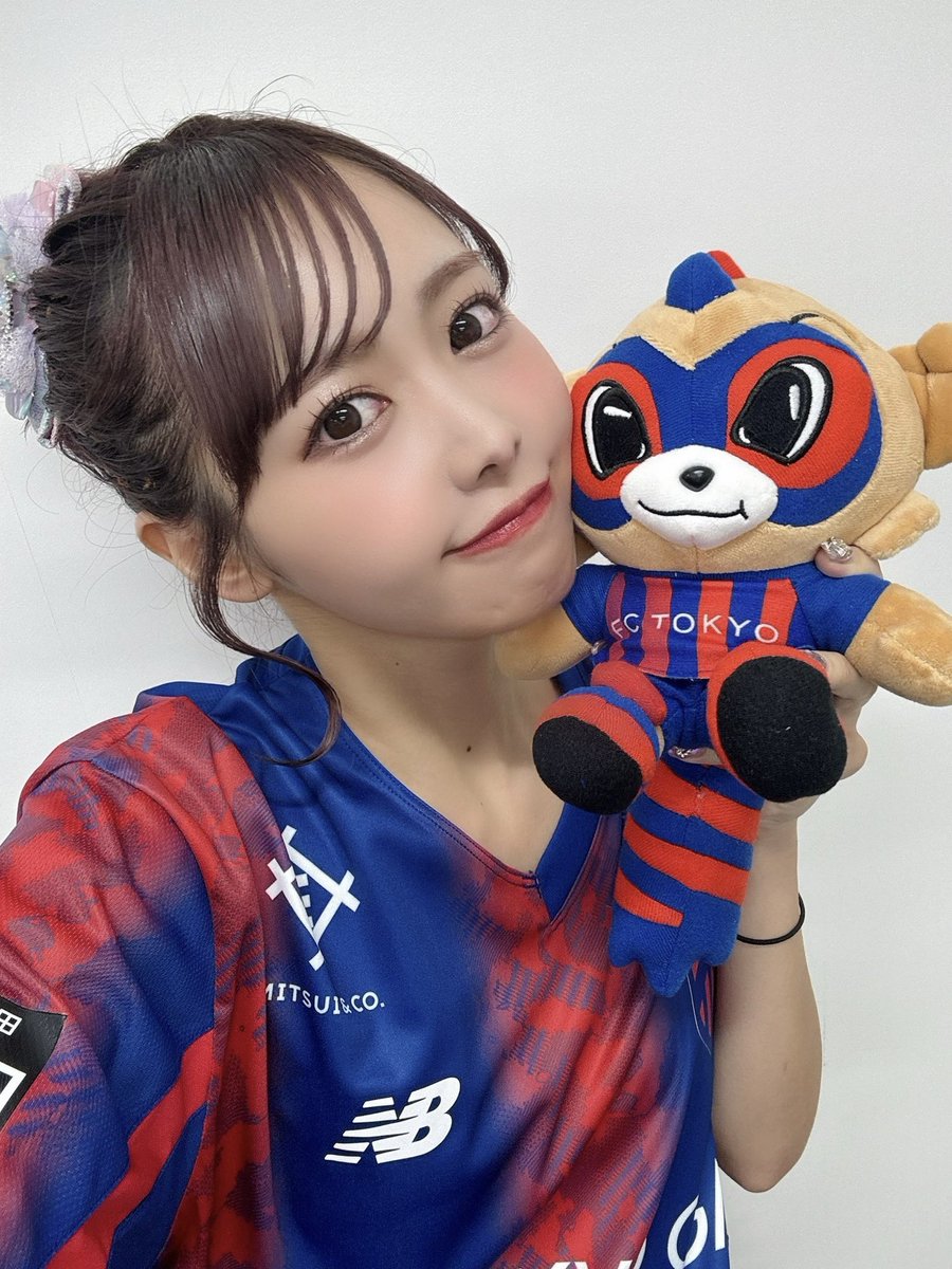 KennyMcCormics's tweet photo. おめでとう㊗️
これからも瑠夏らしく🐹
俺たちはずっとついていく💜ྀི🤟

#仲川瑠夏生誕祭2026 https://t.co/4DLdIAoAlX