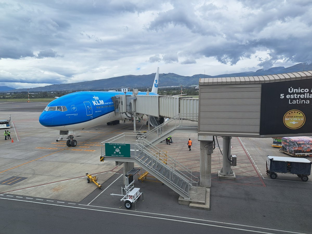 pulsoguayaco's tweet photo. KLM aumenta sus vuelos entre Ecuador y Ámsterdam: desde julio operará seis frecuencias semanales  https://t.co/f5bcze0SQ0

 #Mexico #Colombia #Ecuador #Perú #Chile #Argentina #Brasil #Venezuela #España #Uruguay #Panama #USA #Rusia #China #Brasil #Panamá #Perú #KLM https://t.co/qJeCAVsx8H