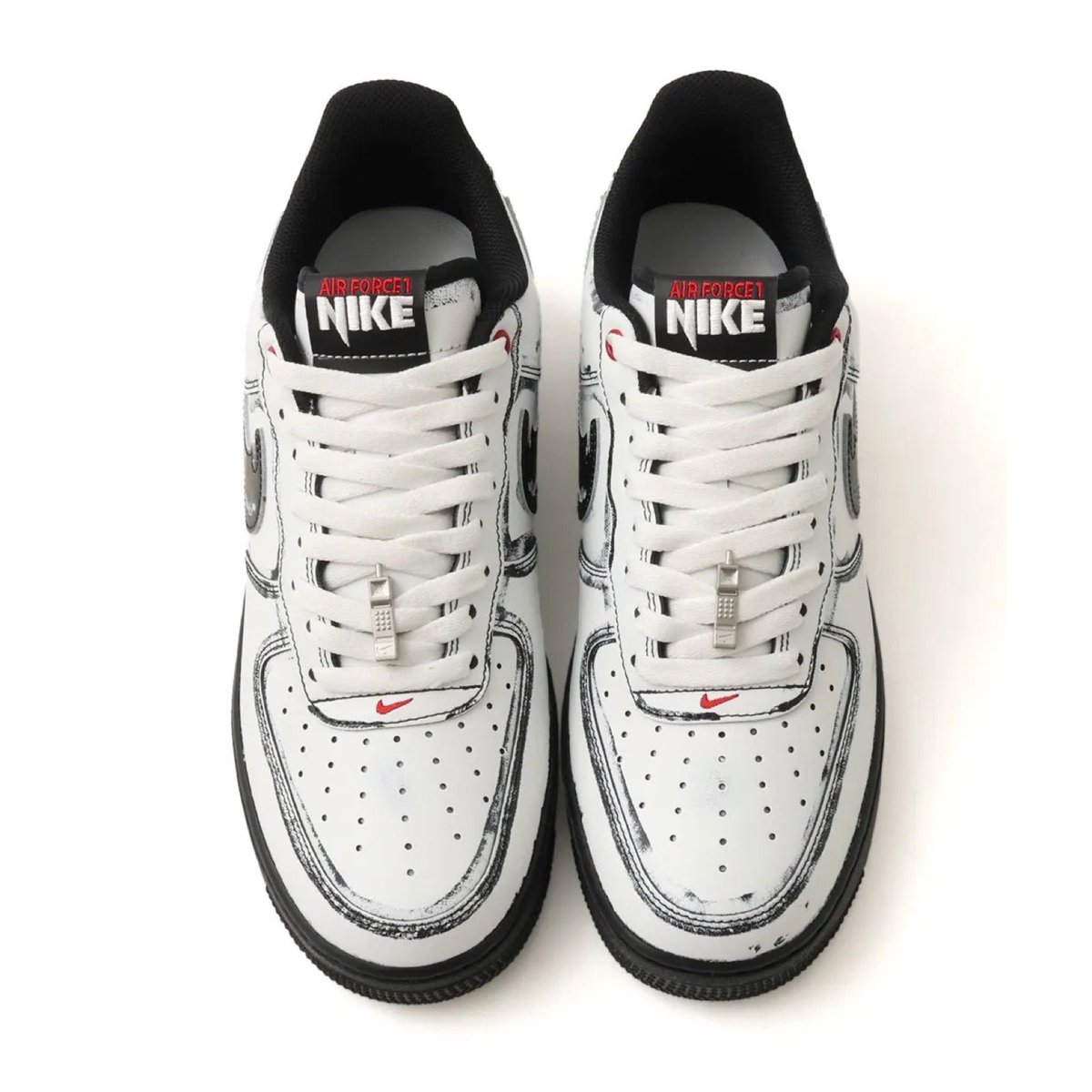 SBDetroit's tweet photo. BETTER LOOK: Nike Air Force 1 Low “Ghostface” 👻🔪

LEARN MORE:  https://t.co/tnKAlgHeOa https://t.co/E5GQhErvQp