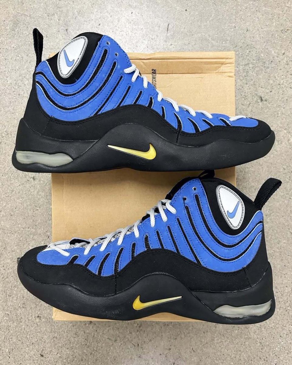 Ovrnundr's tweet photo. Nike Air Bakin "Varsity Royal" 💙🖤

• $170
• Holiday 2026 https://t.co/eCcVWNdYmK