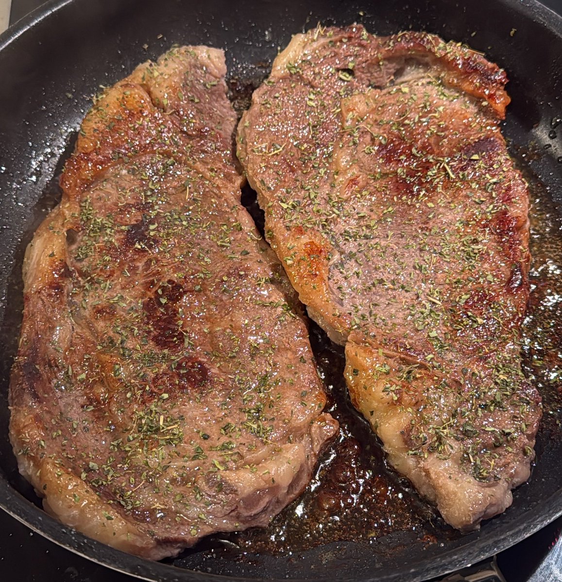 11xQuest's tweet photo. if you smoke them lungs

you need to also eat them lungs https://t.co/D4RuCxXUiF