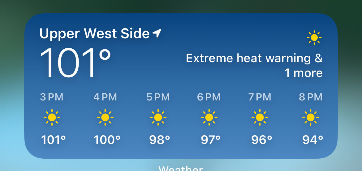 p8stie's tweet photo. Wow I can’t believe this guy is able to wear so many thick fabrics on the hottest day of the year! Impressive https://t.co/QMoOIpQUZZ