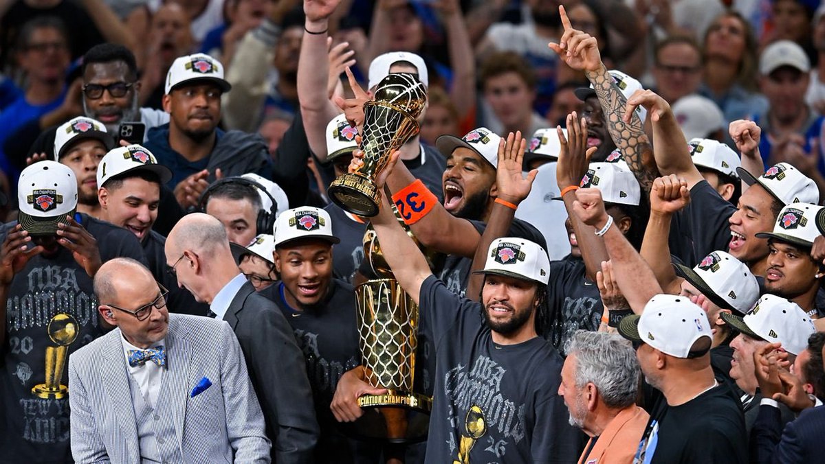EverythingKnicks tweet media