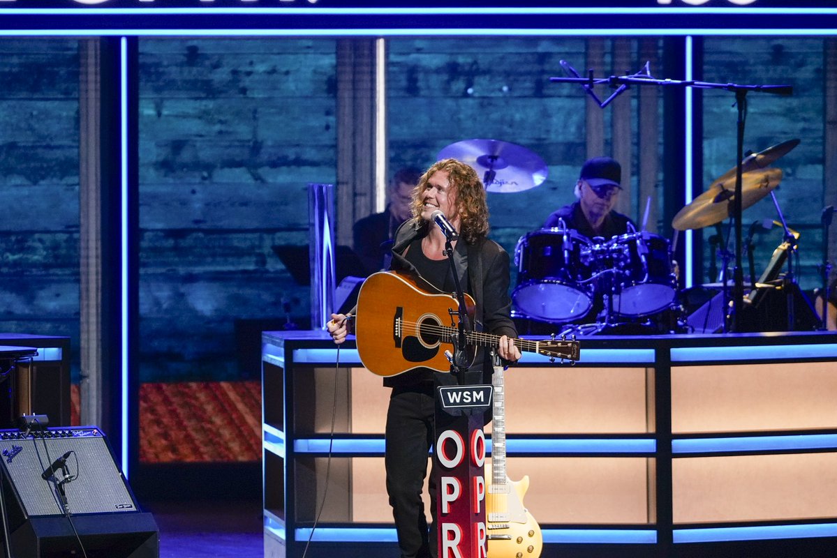 Clopezmusic's tweet photo. Last night at @opry! Many thanks to my West Virginian friend and harmonica legend, Charlie McCoy, for sitting in with me. Grateful for the good times! https://t.co/ufDREZCUVl