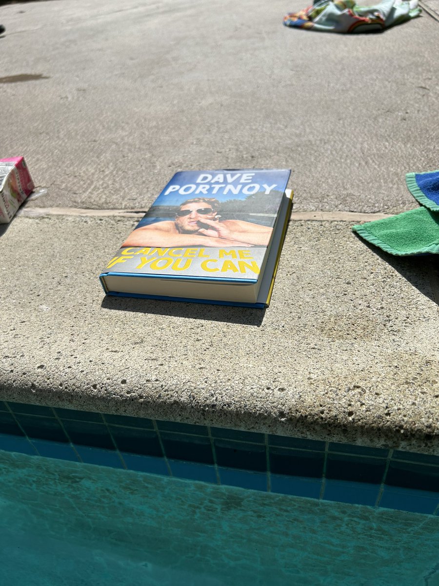 GeorgieB25's tweet photo. @stoolpresidente phenomenal book, can I get a brick watch? Lol @StoolMintzy @stoolsalesguy https://t.co/dWDd8zWQVw