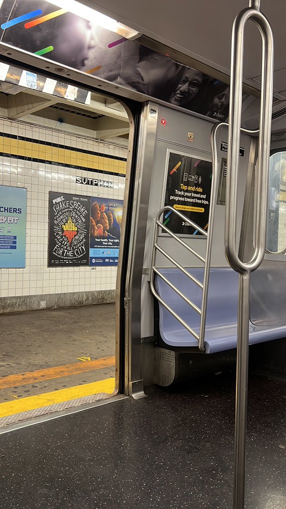 beadingbabex's tweet photo. I’m going to a therapist appointment right now; on the train. 

If anyone would like to make life a little easier, I’d love to grab a meal after this appointment! 

I’m asking for $25 ❤️‍🩹 #MutualAidRequest #SettlerSaturday 

$fawky https://t.co/sNU2mqX17U