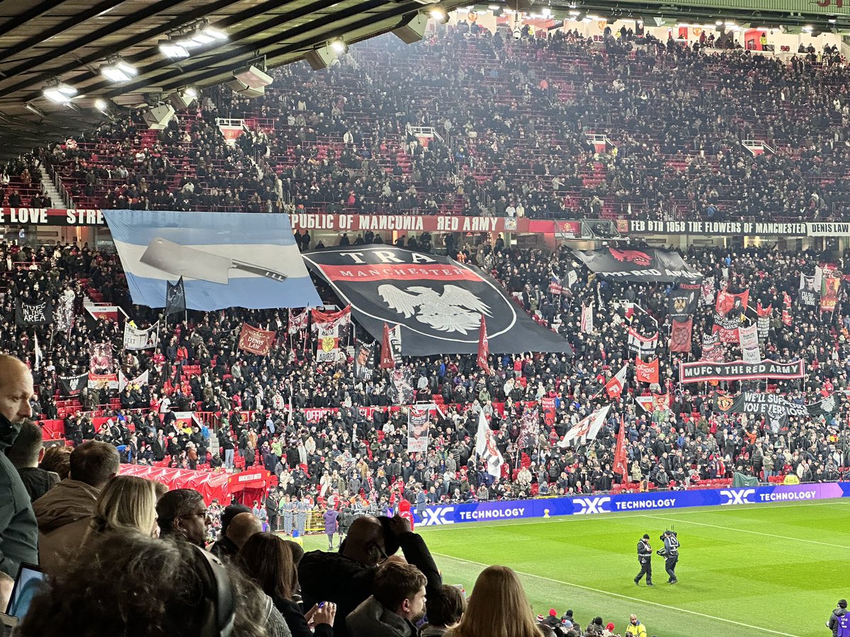 Guerrilla33's tweet photo. TRA MUFC https://t.co/oZH84pz3VQ