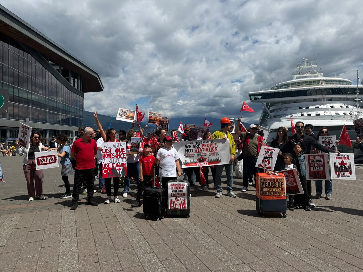 Ts2023H78014's tweet photo. For many of us under TS2023, an extension means keeping our jobs, supporting our families, and staying safe in Canada. We kindly ask for your support. Every voice matters. 🇨🇦 
#ExtendTS2023
#FrozenforCanada
@MarkJCarney
@EvanLSolomon https://t.co/7osWKKLgbC