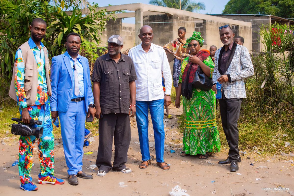 TvSarepta's tweet photo. HONORABLE MUTINGA MARIE SE DÉMARQUE À LA TSHANGU FACE À SES ACTIONS. ELLE CONTINUE D'ECRIRE SON HISTOIRE AU QUARTIER KIBUNDA DANS LA COMMUNE DE KIMBANSEKE LE 30/06/2026.
@CBosembe
@StopiraYannick2 @StanysBujakera  @SeyGauthier11 @central_sage @Presidence_RDC https://t.co/46pcbwMYw5