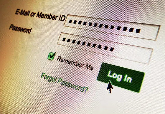 Sultane221's tweet photo. Jour #45 de #100DaysOfCyber | Brute-force 2FA, failles logiques et cookies devinables
Aujourd'hui, je continue sur les faiblesses de l'authentification avec 3 concepts du parcours PortSwigger.
➖ 1. Brute-forcer les codes 2FA Un code MFA, c'est souvent juste 4 à 6 chiffres.
Ça fait très peu de combinaisons possibles.
Sans vrai blocage, une machine les teste toutes en un rien de temps.
➖2. Les mécanismes d'authentification "secondaires" La page /login est souvent bien surveillée.
Mais tout ce qui tourne autour changer son mot de passe, la procédure "mot de passe oublié" l'est beaucoup moins.
➖3. Le "Rester connecté" (Remember me) Cette option repose sur un token stocké dans un cookie par exemple.
Ce cookie sert de passe-droit pour zapper toute la connexion donc sa valeur doit être impossible à deviner.
Le problème : beaucoup d'implémentations le fabriquent avec des infos faciles à prévoir.
Un attaquant qui a un compte regarde comment son propre cookie est construit, comprend la recette, et forge ensuite les cookies des autres pour usurper leur identité.
#Un dev qui comprend la sécurité.
#Un pentester qui comprend le code.
@_makh0u
#Cybersecurity #WebSecurity #Authentication #MFA #2FA #PortSwigger #LogicFlaws #BruteForce #RememberMe