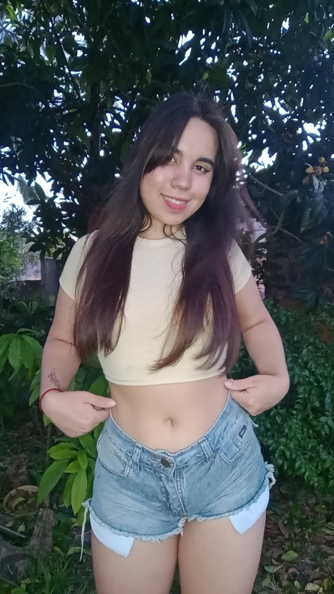 roxy2_0_0's tweet photo. Cabello largo o corto?

#Mencanta  #Wow #Qsy #Hablame https://t.co/x0suip79Pn