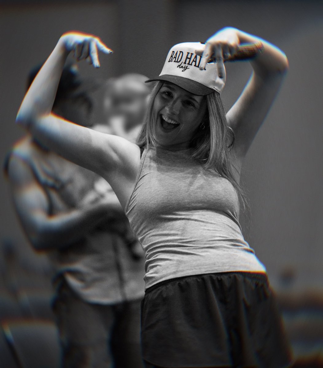 GabbyBarrett_'s tweet photo. onto july ✨☀️ https://t.co/sQaltZ6vem