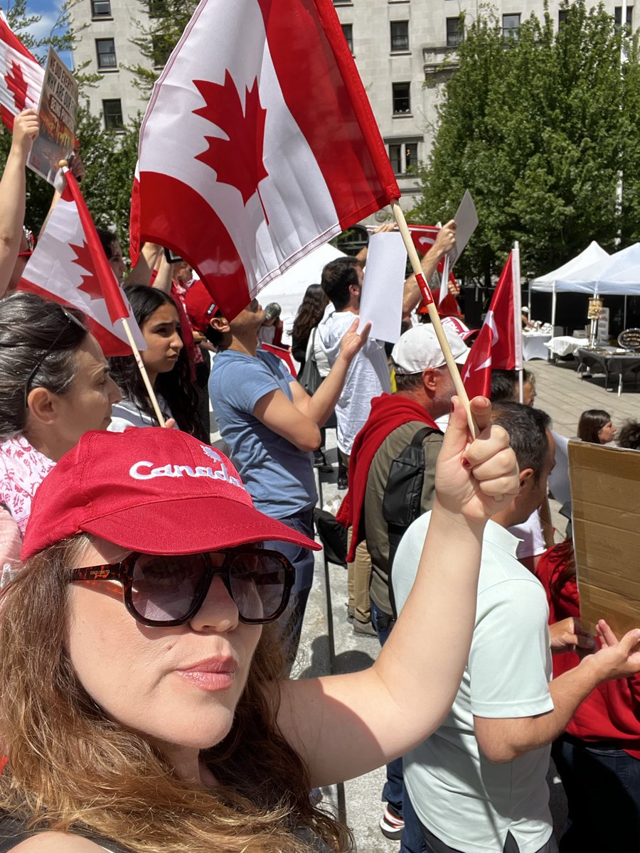 OzkokHilal's tweet photo. Prime Minister, and all respected decision-makers, please think again about the future of our children in Canada. They are the future doctors, engineers, and nurses of this country. Just like us, they will contribute to Canada's future. Please don't take that opportunity away from them.

#ExtendTS2023 @MarkJCarney @LenaMetlegeDiab @SeanFraserMP
