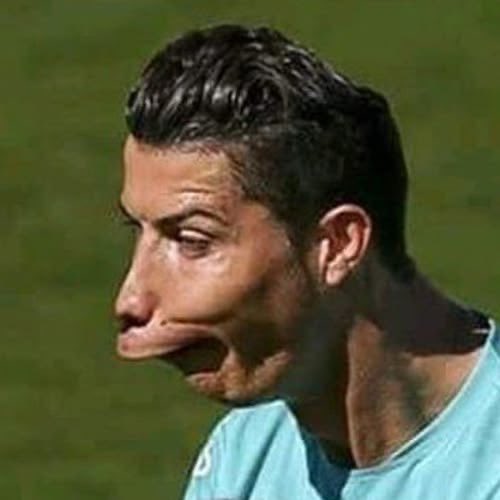 Mardina1965's tweet photo. Todos los pelotudos diciendo que a Messi le regalan todos los partidos un penal, que hijos de putas le cobraron mancha a Croacia para que PENALDO haga un gol 🤦 https://t.co/b2KCjnM5Dp