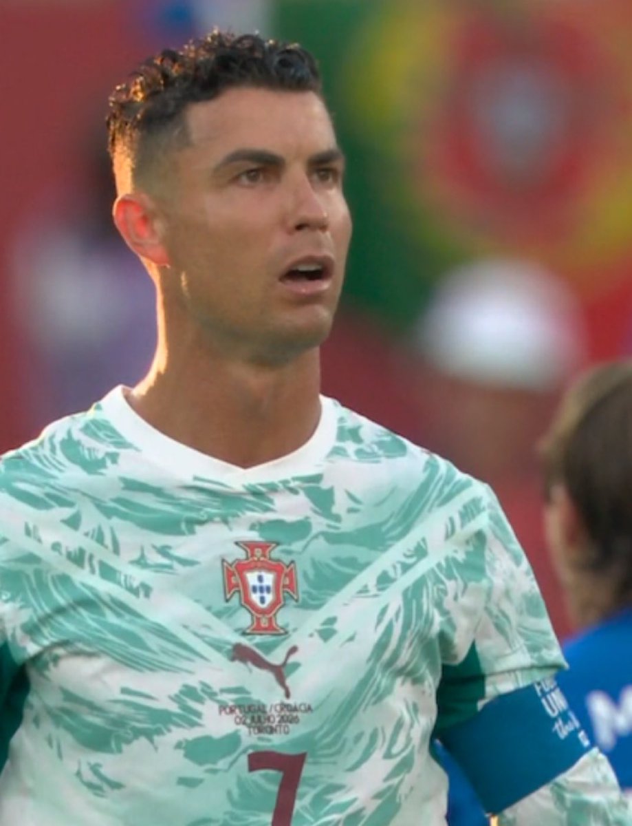 HateCentralX's tweet photo. 🚨 𝗢𝗙𝗙𝗜𝗖𝗜𝗔𝗟: Cristiano Ronaldo is the OLDEST player to score in World Cup history. https://t.co/v96aDBSxLB