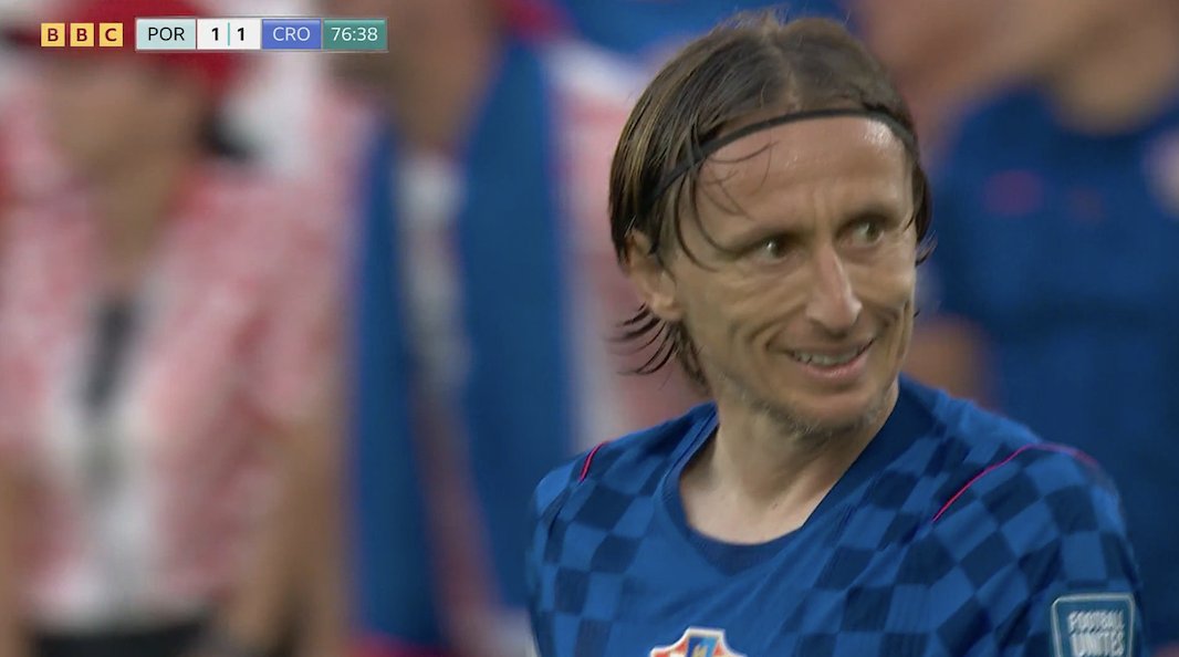 TouchlineX's tweet photo. 📸 - It's minute 77 and Luka Modric is taking a moment to smile. 

He knows that this could end beautifully, but he also knows that everything could end here.

And that's okay, because he's had an incredible career regardless, with a Ballon d'Or, a World Cup Final and 6 Champions League trophies.

And so he enjoys, and he smiles.

And we smile back.